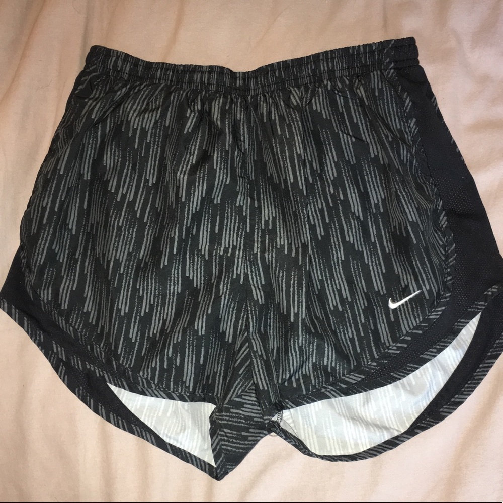 Nike women’s shorts